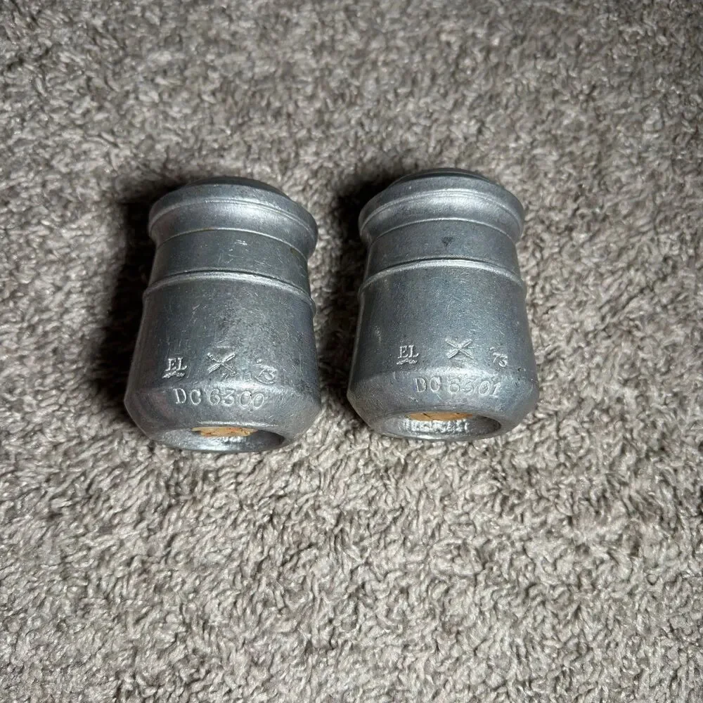 Vintage 1973 Duracast Pewter Salt and Pepper Shakers Set DC6300 DC6301 Retro